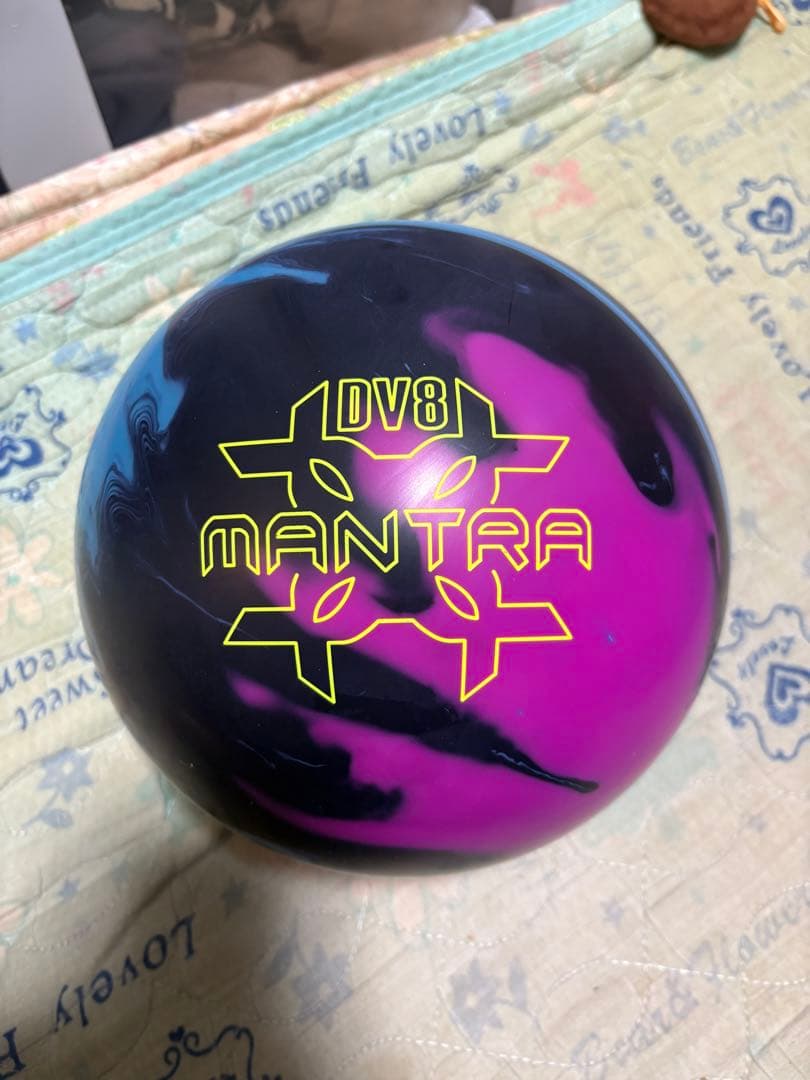 DV8マントラソリッド ボウリングボール新品未使用