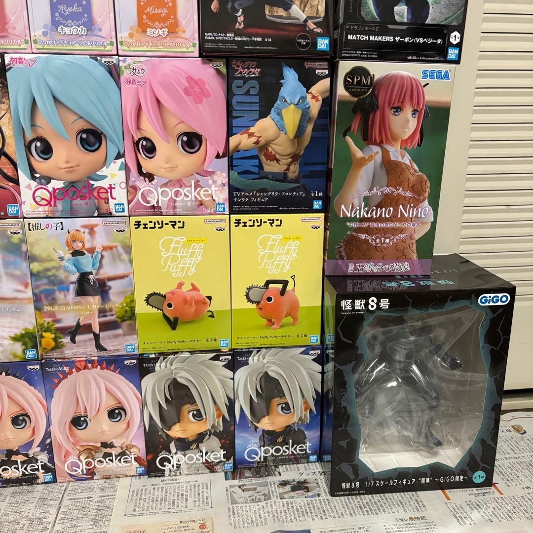 フィギュア 42点セット チェンソーマン、鬼滅の刃、初音ミク、NARUTO など