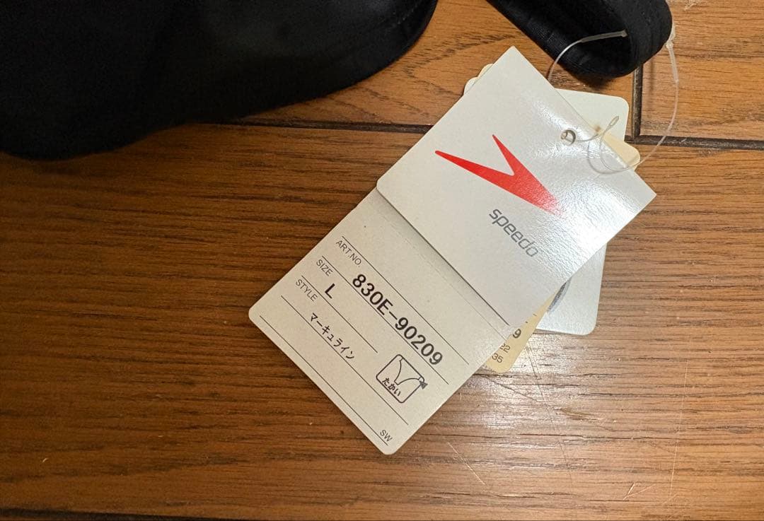 新品 スピード 競泳水着 Lサイズ アクアブレード ウロコ 日の丸 マーキング