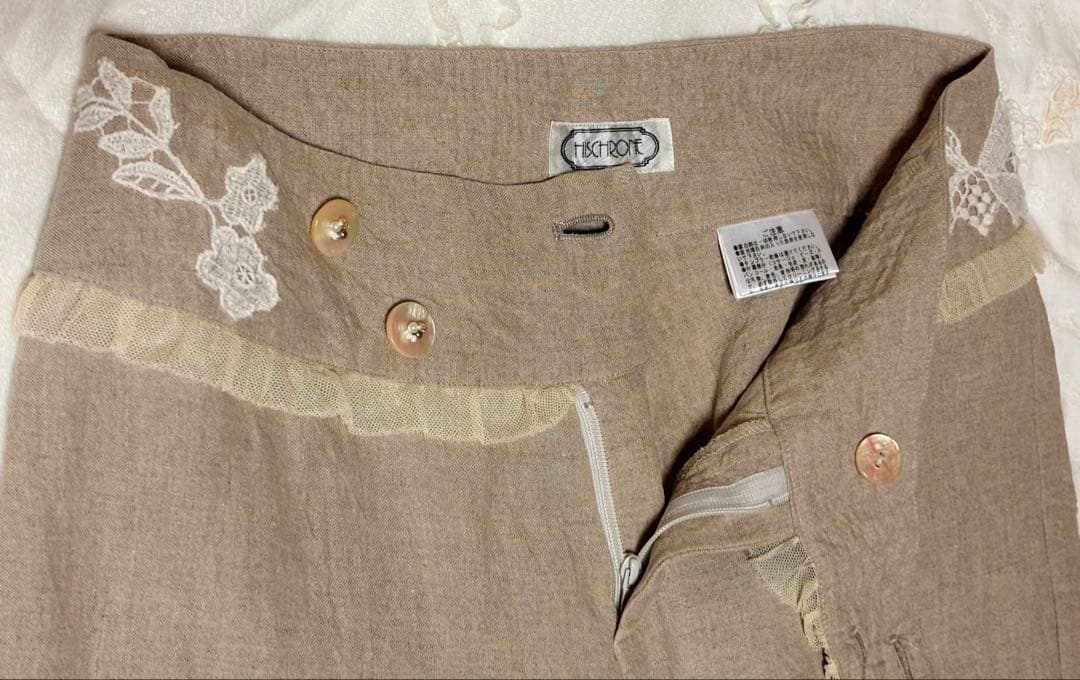 最終お値下◇さえら◇ヒスクローネ◇リネンパンツ◇ナチュラル◇ビジュー装飾◇美品