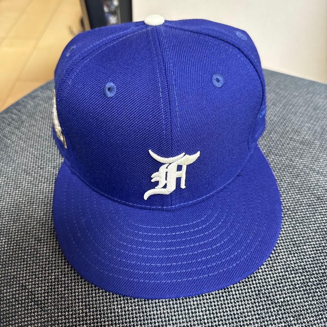 ftiキャップ（ランダムでステッカー付ける）