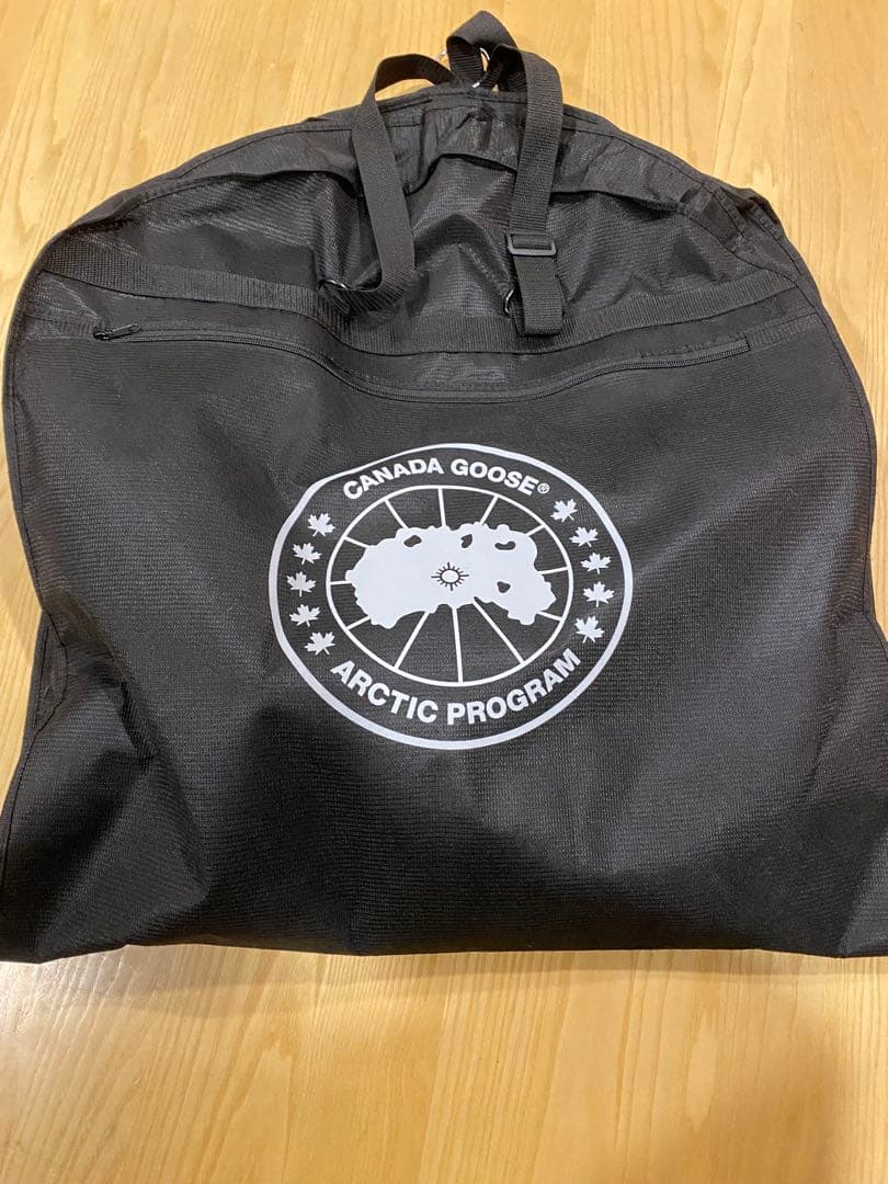 【美品】カナダグース ウインダムパーカ ブラックラベル 3808MB