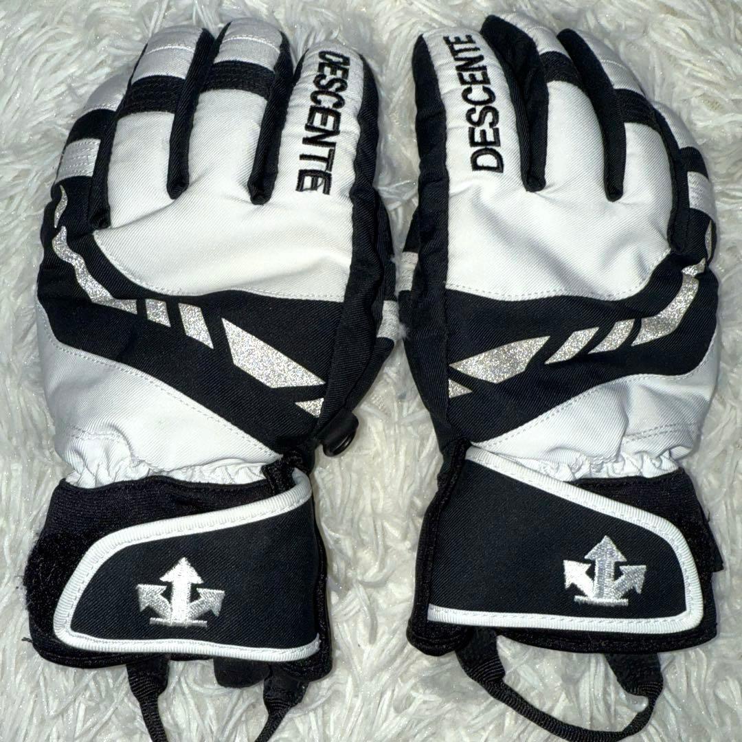 DESCENTEデサントスキーウエア ジュニア 上下 セット　グレー　グローブ付