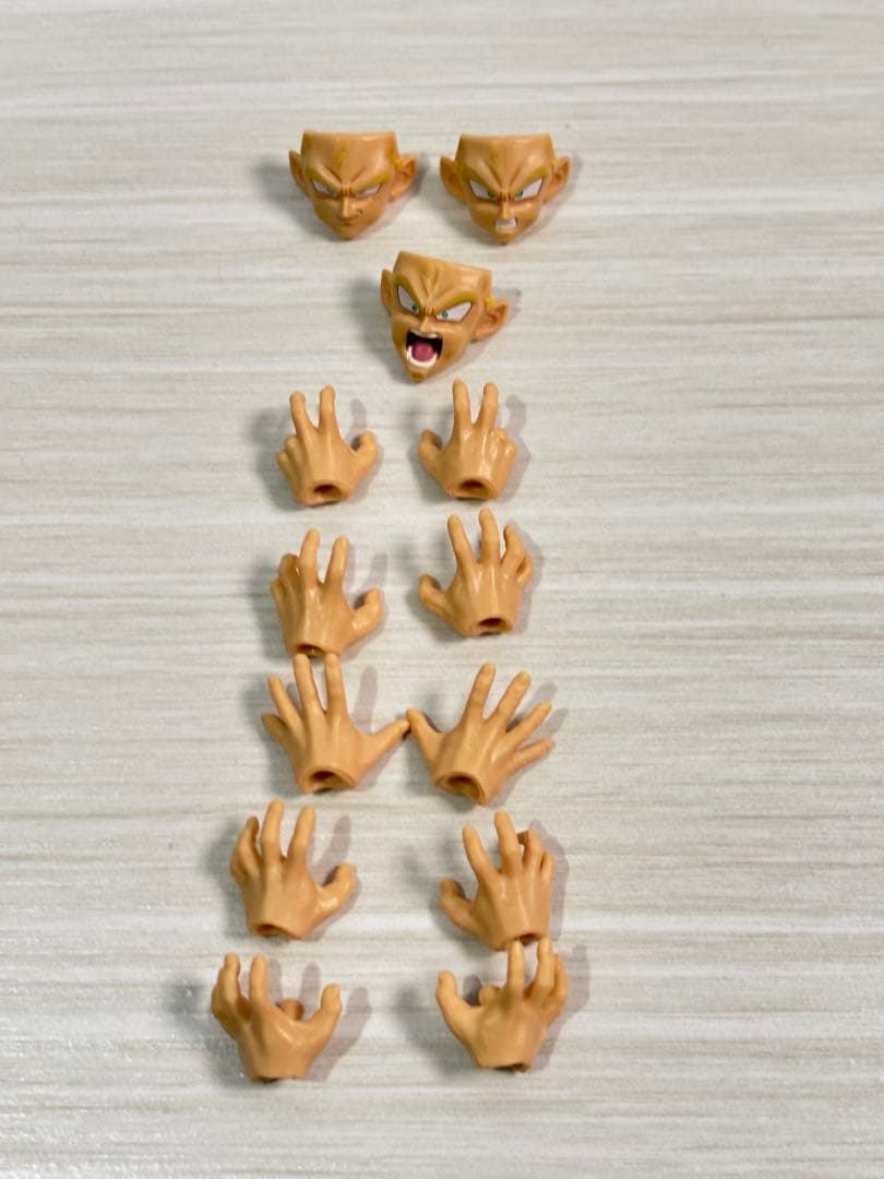 カスタム品 S.H.Figuarts 孫悟空 伝説のスーパーサイヤ人 フィギュア