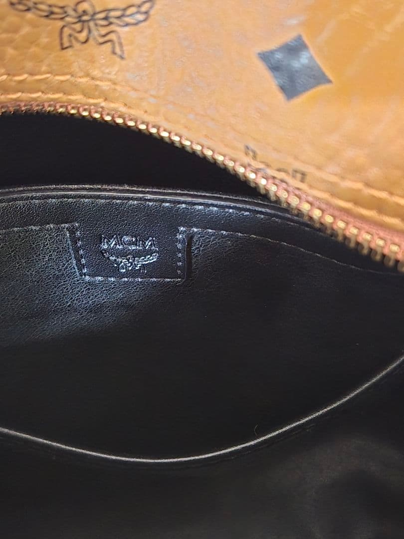 MCMヴィセトス スターク バックパック ベージュ