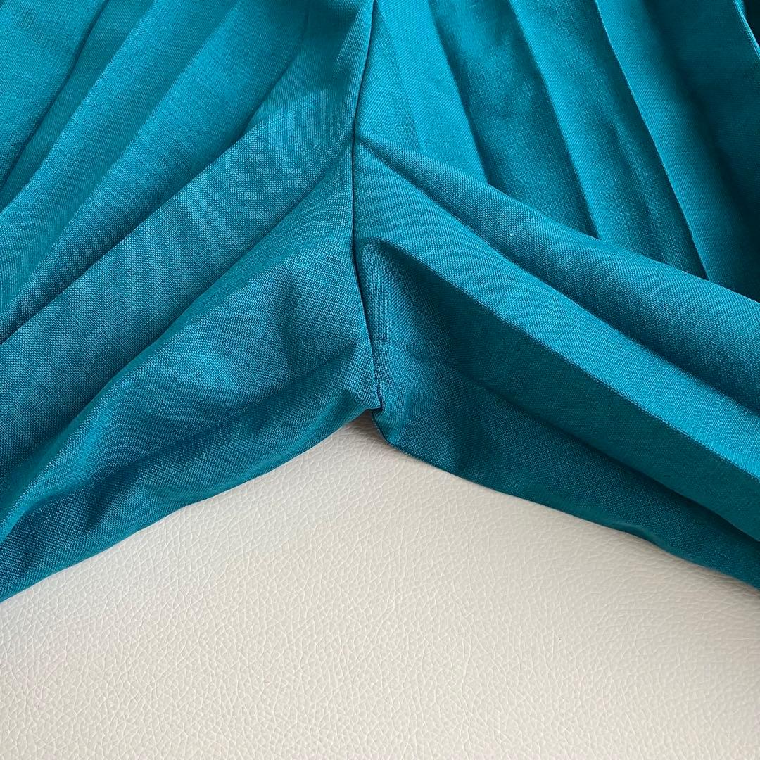 極美品✨ISSEY MIYAKE meポリプリーツパンツ ターコイズブルー