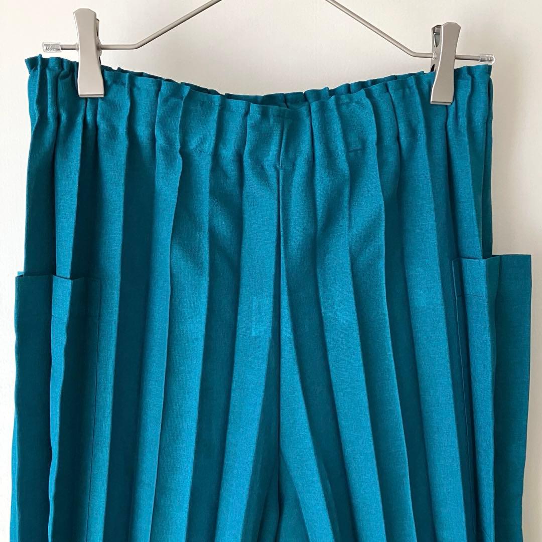 極美品✨ISSEY MIYAKE meポリプリーツパンツ ターコイズブルー