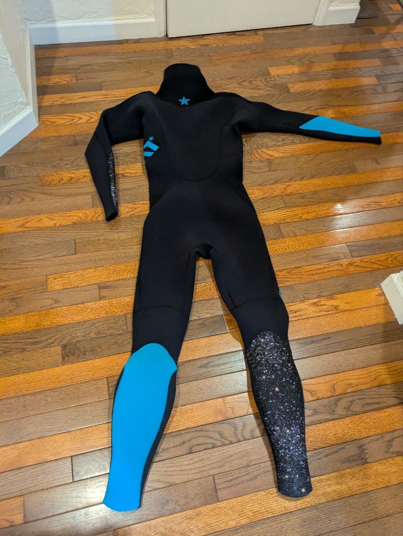 airtight エアタイトウェットスーツ　ジャーフル　ネックエントリー　M相当