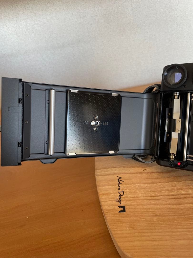 フィルムカメラ FUJIFILM GA645 Professional 6x45