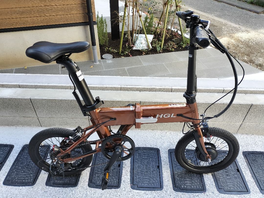 折りたたみ電動アシスト自転車　7段変速