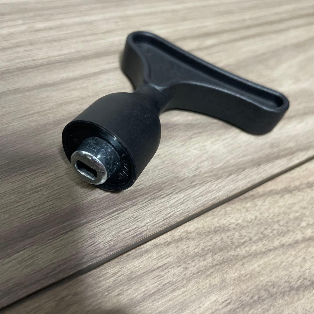 アディゼロ アバンチ ブースト 26.0cm