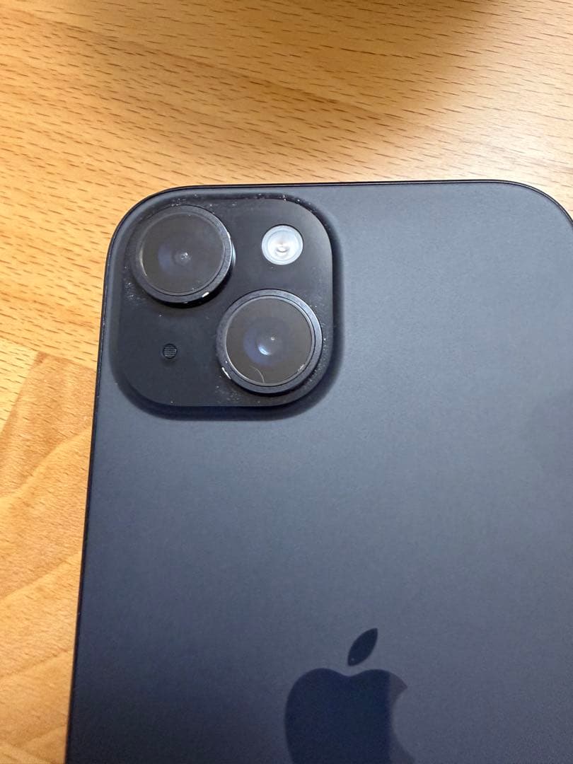 iPhone15 128GBブラック 本体　SIMフリー　ios26