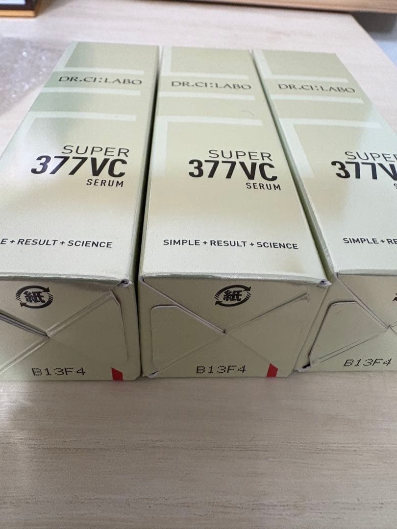 ドクターシーラボ377エッセンスCV （美容液） 内容量18g×3点