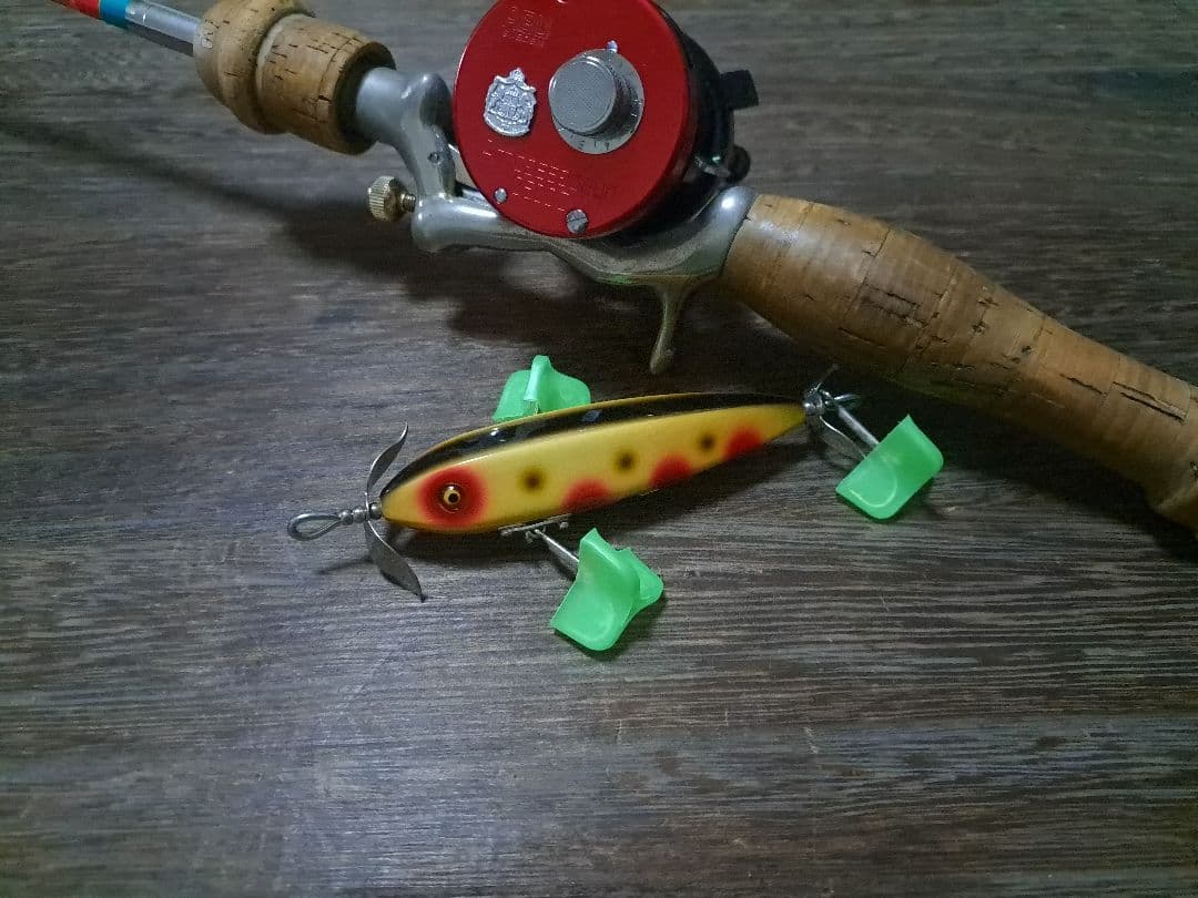 道楽　DOWLUCK 　ドウラク　ボテジャコミノー　S　ストロベリー