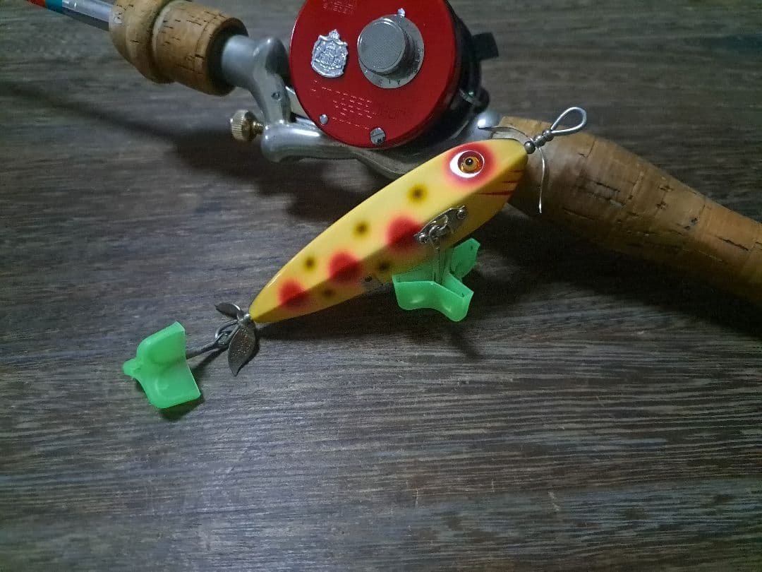 道楽　DOWLUCK 　ドウラク　ボテジャコミノー　S　ストロベリー