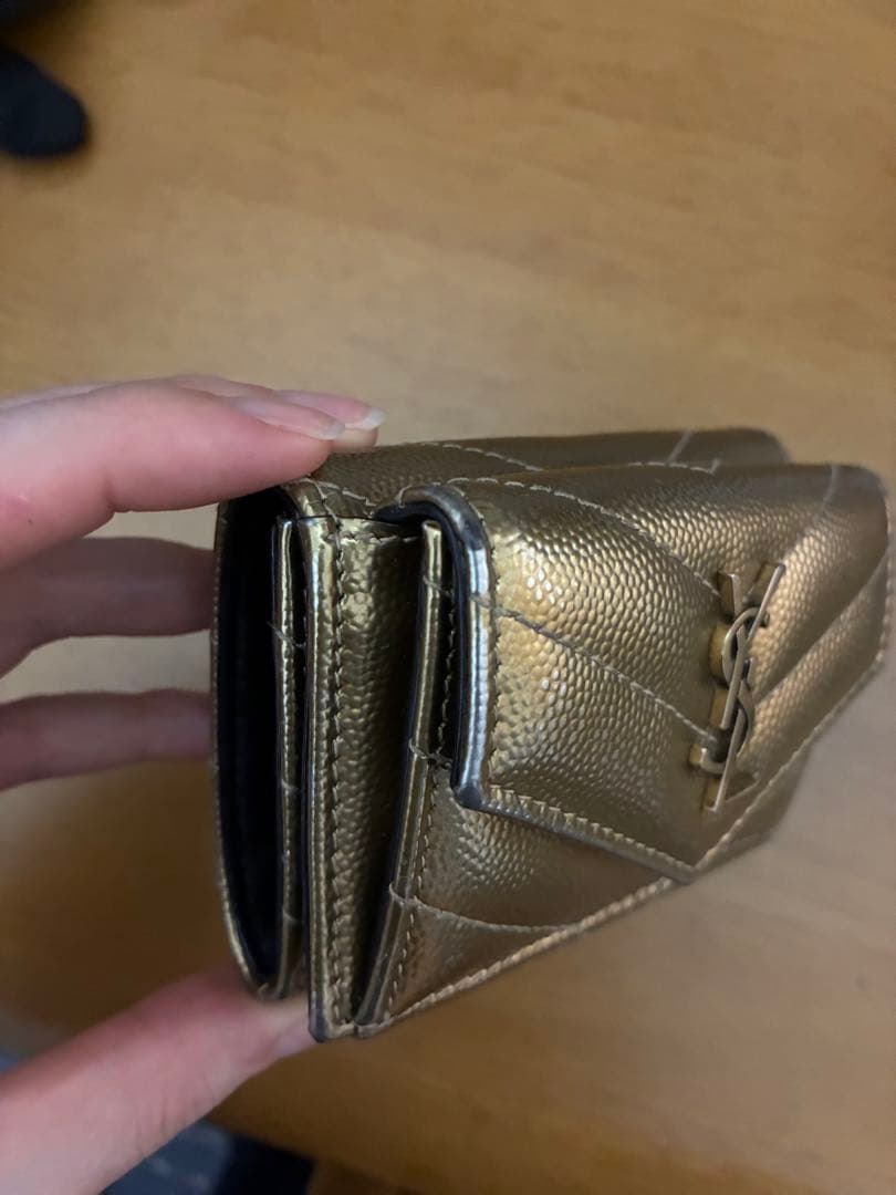SAINT LAURENT ゴールド 三つ折り財布