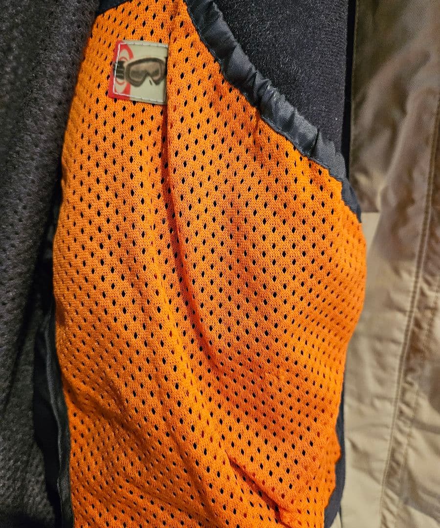 サロモン☆スノボー☆スキー☆スノーウェアー☆美品