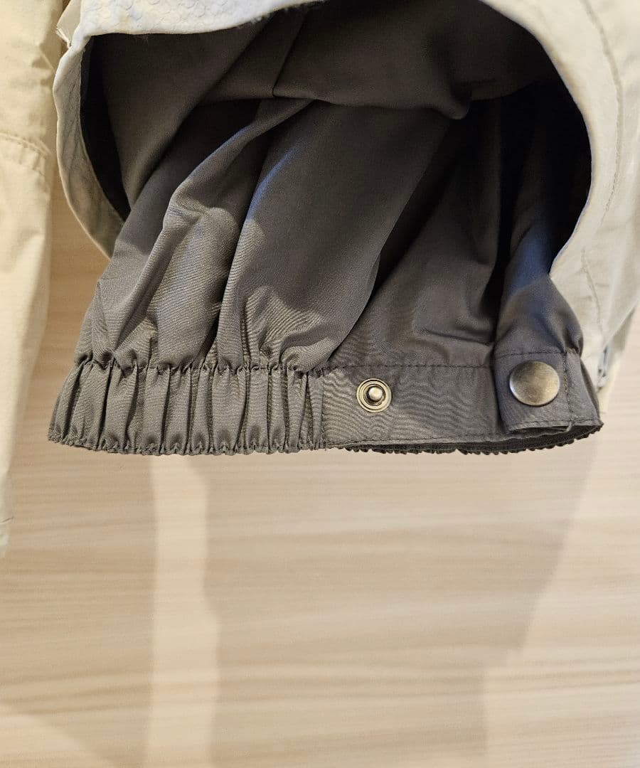 サロモン☆スノボー☆スキー☆スノーウェアー☆美品