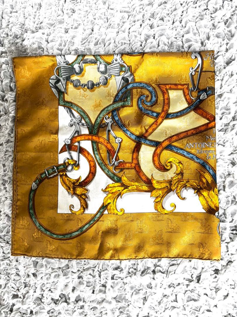 【未使用・正規品】HERMÈSエルメス スカーフ カレ90 エルメスの名作カレ