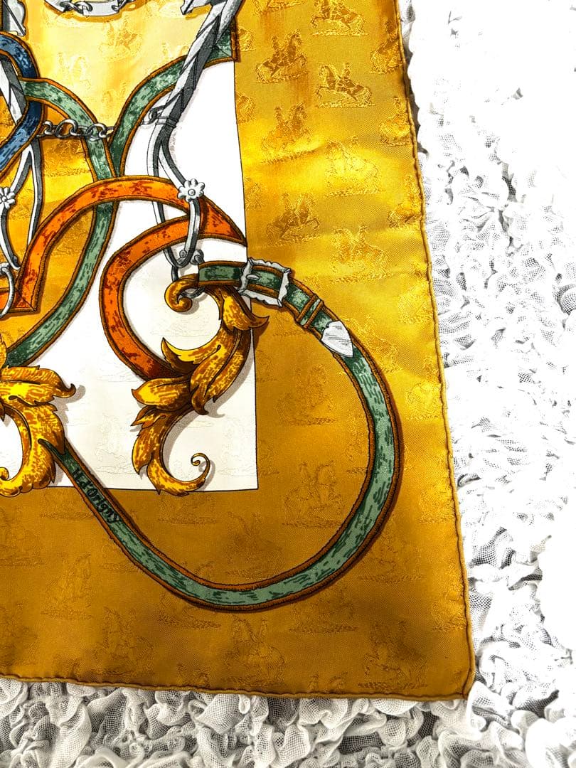 【未使用・正規品】HERMÈSエルメス スカーフ カレ90 エルメスの名作カレ