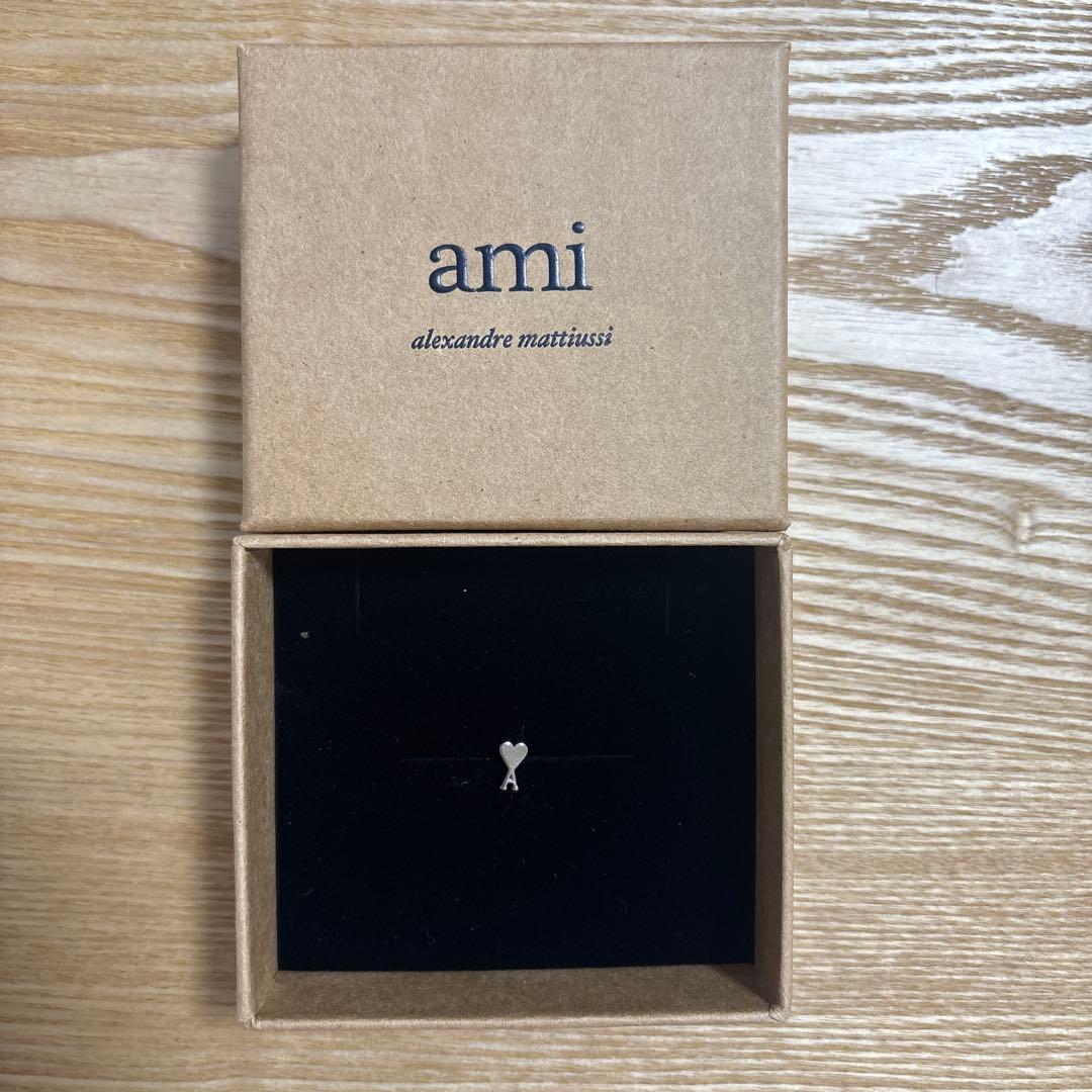 AMI PARIS ピアス