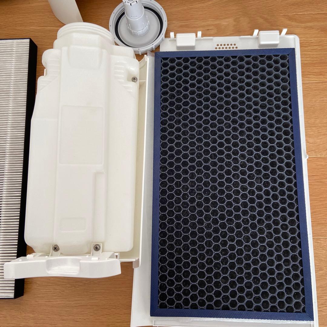 美品　プラズマクラスター7000　加湿空気清浄機　SHARP KC-G50-W