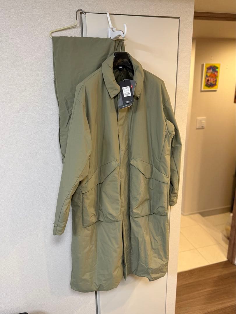 ニューバランス　コート&パンツセット サイズL 新品