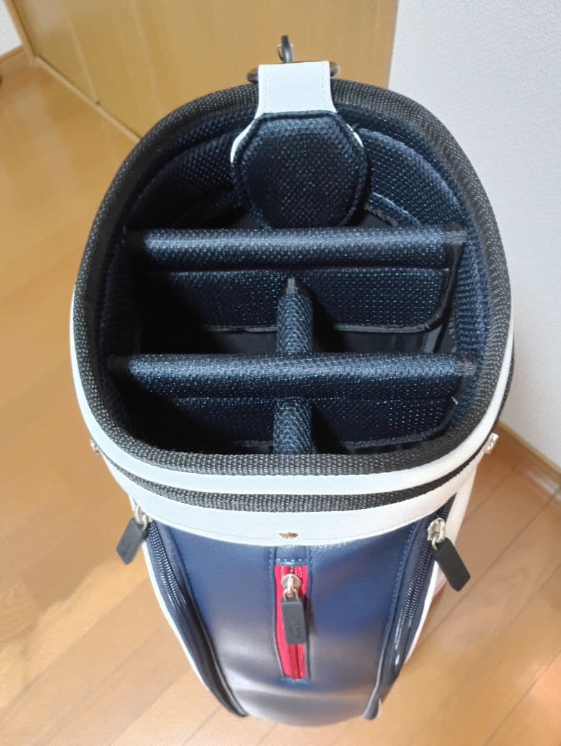 【美品】アドミラル　キャディバッグ（2024年モデル）