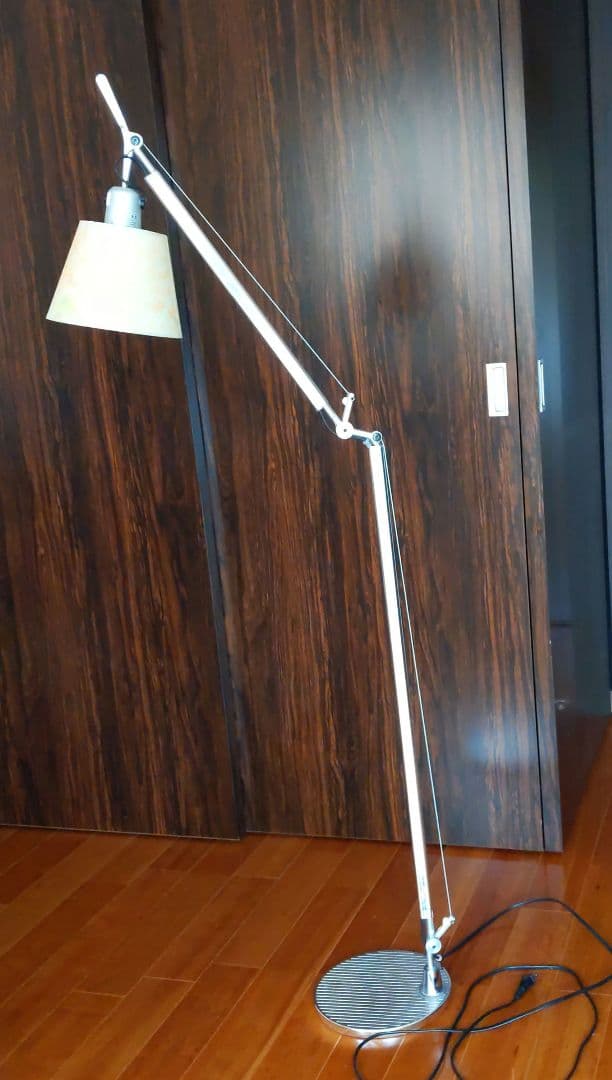 アルテミデトロメオフロアスタンド トロメオ リーディングフロアランプ / シルバー LEDArtemide