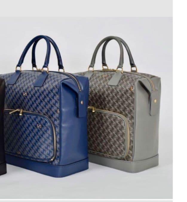 希少✨新品タグ付き❣️レザレクション バック キコーニア☆