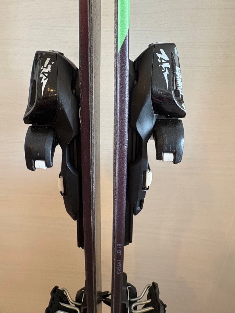 137センチHart Diva スキーセット ストック付き