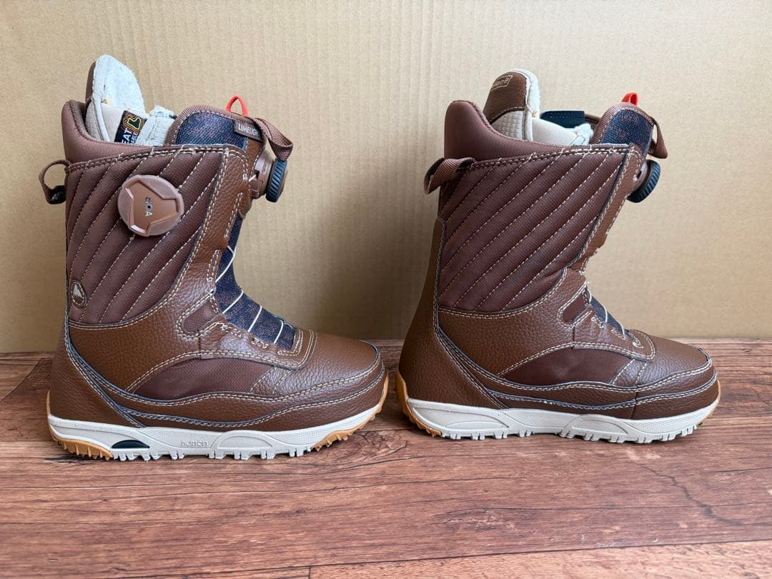 BOA搭載 バートン　ライムライト　ワイド　スノーボードブーツ　23.5cm