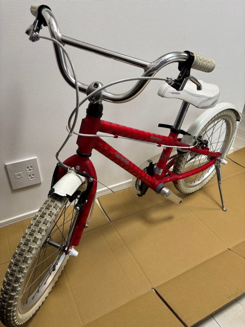 【アルコバ】キッズバイク 18インチ 赤水玉柄