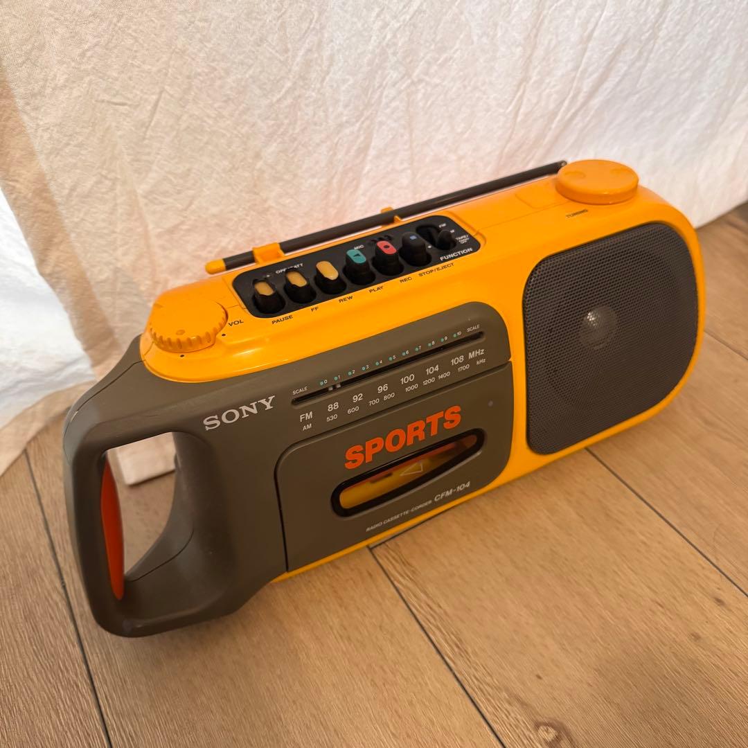 ラジオ・コンポ SONY SPORTS CFM-104