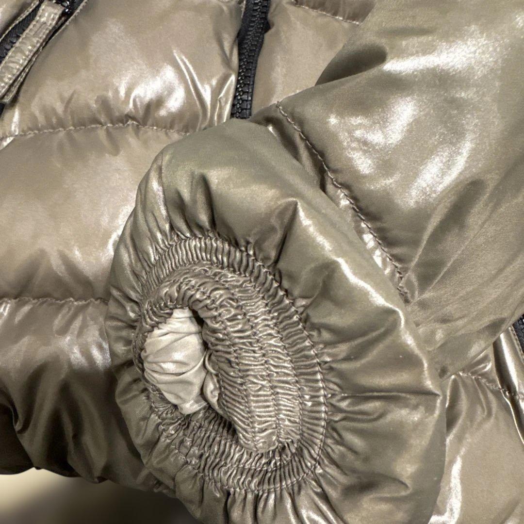 【美品】DUVETICA DIONISIOデュベティカ　ディオニシオ46 カーキ