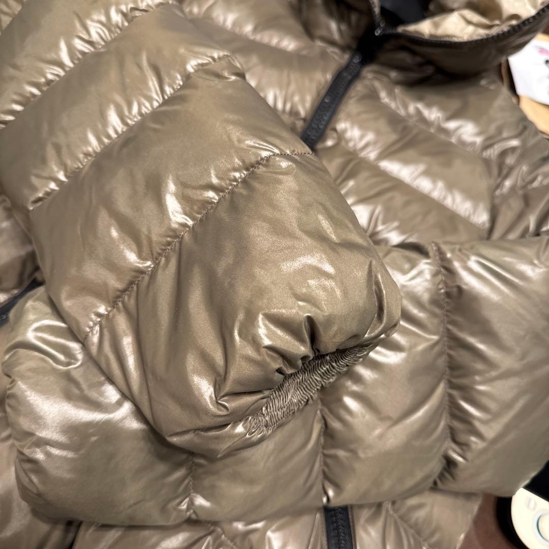 【美品】DUVETICA DIONISIOデュベティカ　ディオニシオ46 カーキ