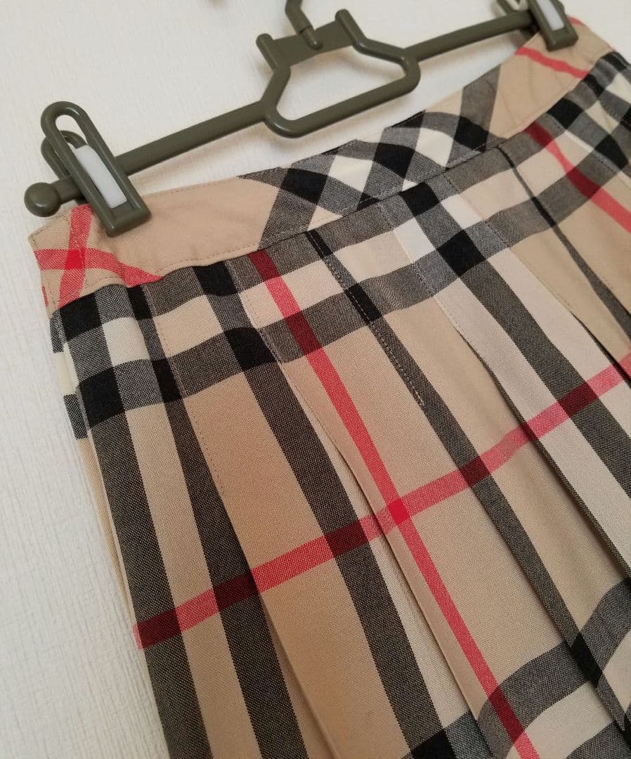 バーバリージャケットスカートセット2点 ベージュスカート ブレザー美品150