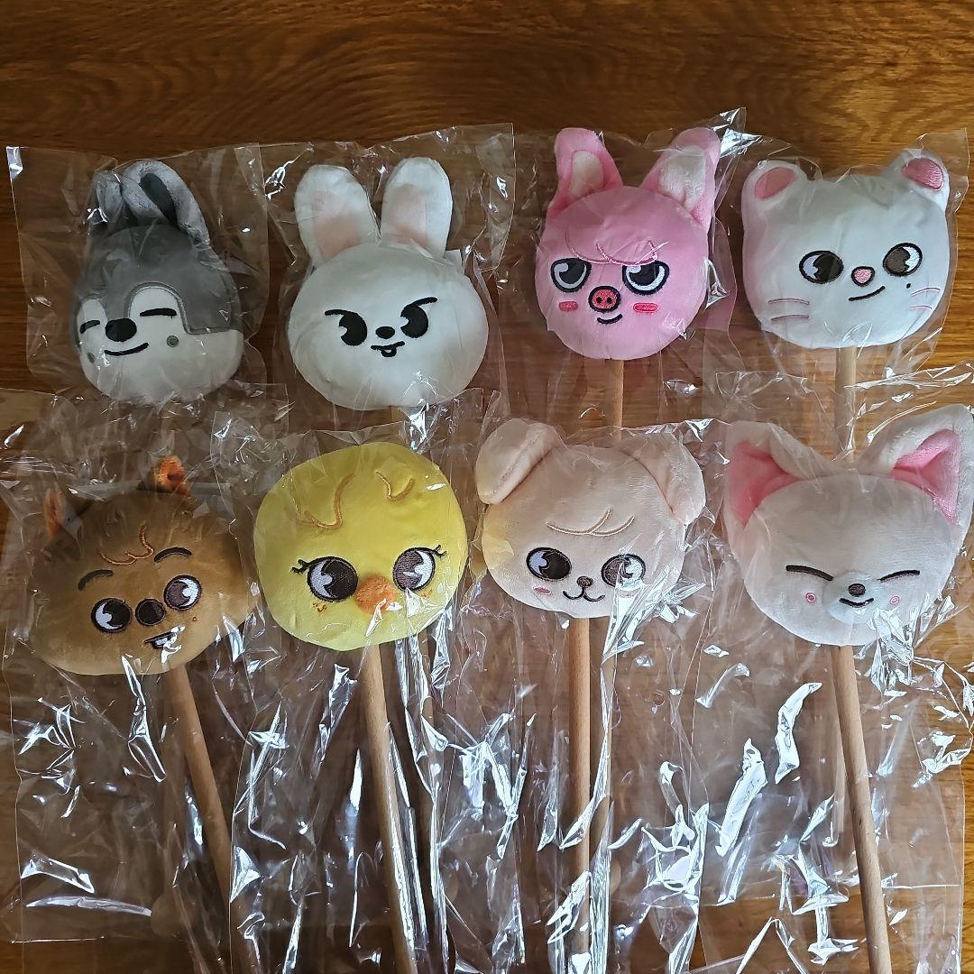 Stray Kids SKZOO 肩たたき棒 8本セット コンプ - メルカリ