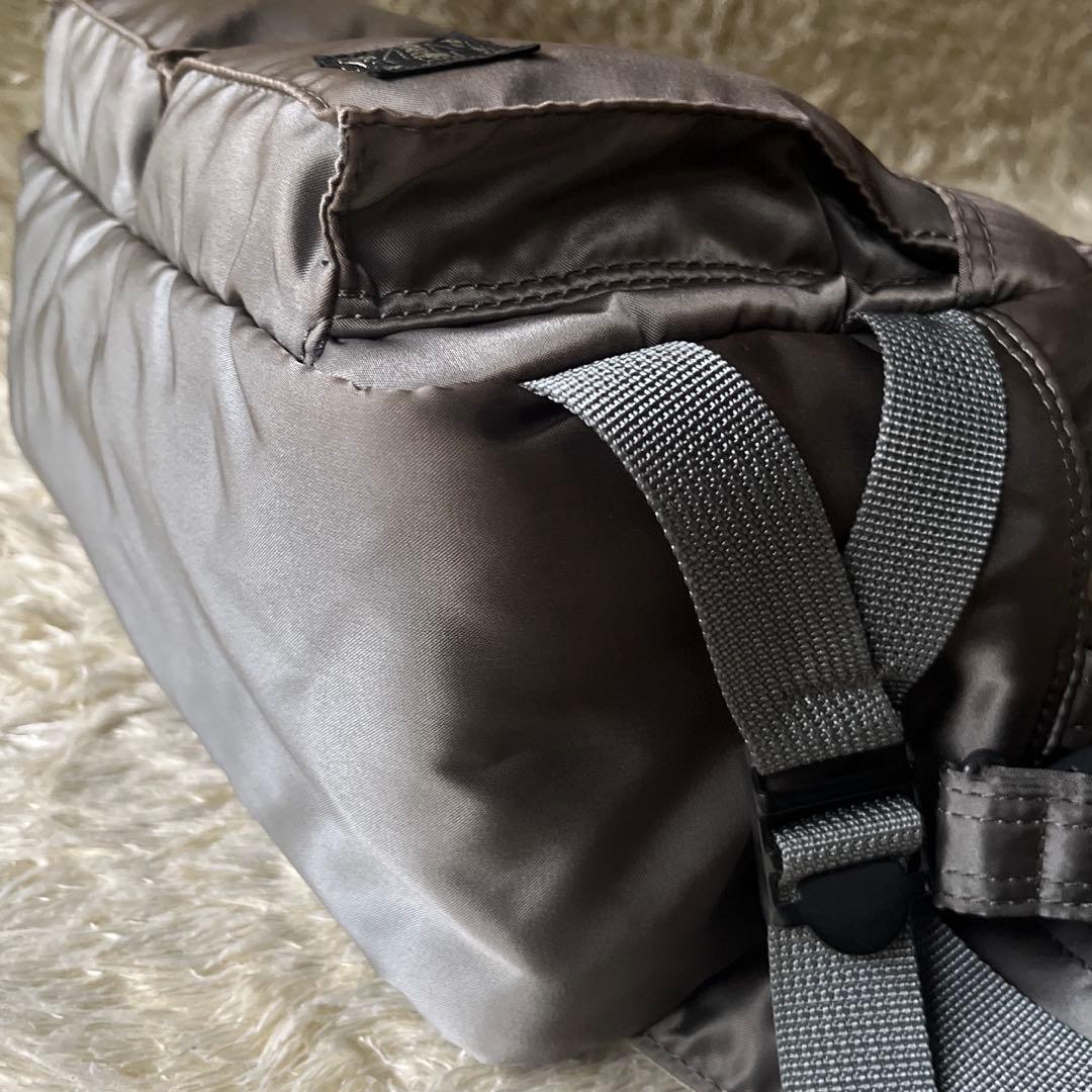 【極美品・色変化あり】ポーター タンカー シルバー　2way ウエストポーチ