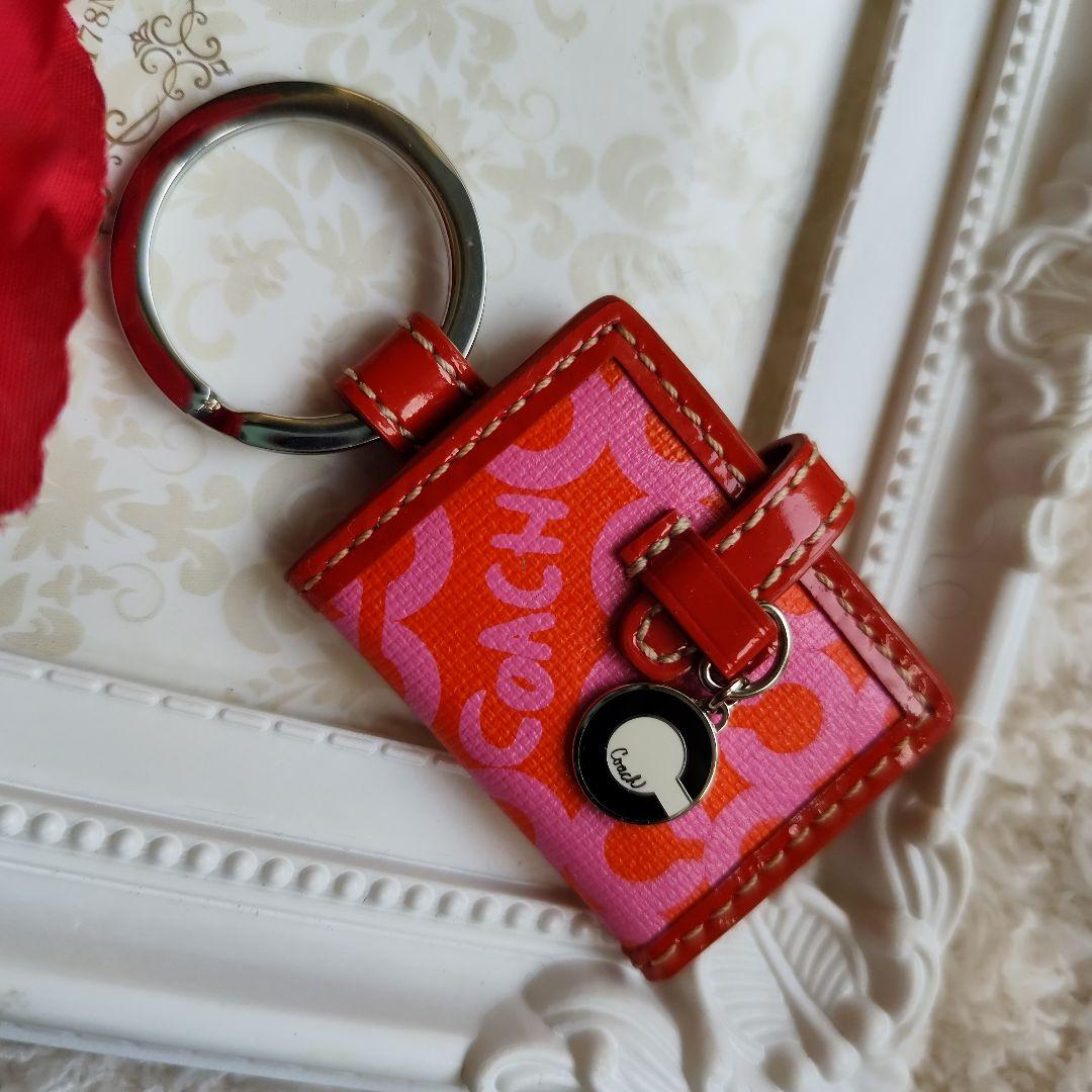 新品　コーチ　COACH キーホルダー　写真入れ