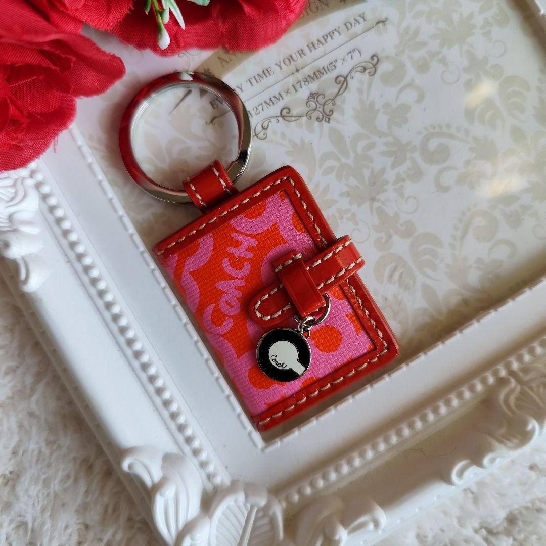 新品　コーチ　COACH キーホルダー　写真入れ
