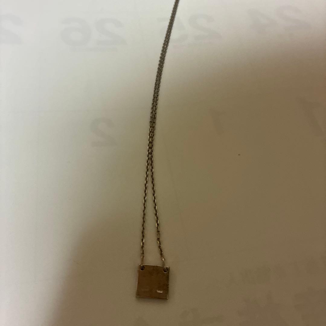 GUCCI チェーンネックレス プレート型