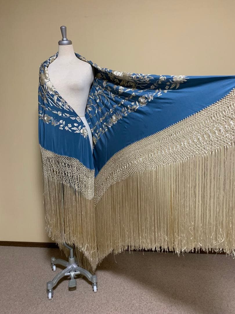 フラメンコ衣装 大判マントン シルク ターコイズブルー✖️サンド