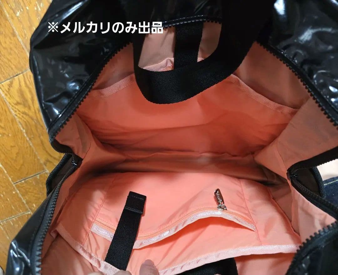 ひとりっぷ×LeSportsac アーバンエデイターズバックパック2【ブラック】