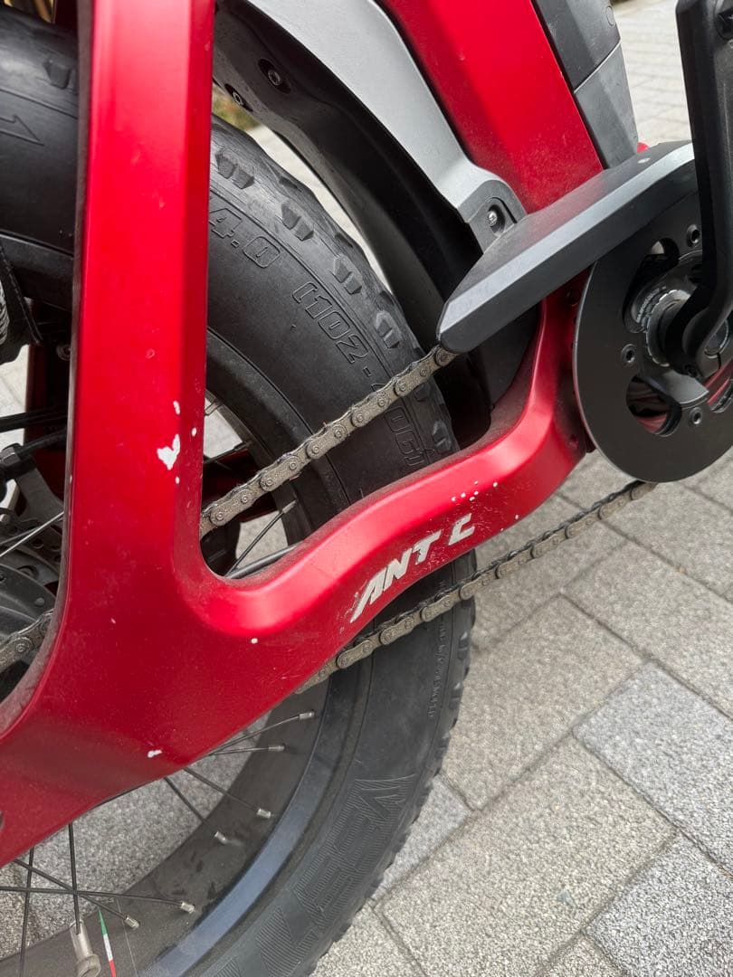 FANTIC ISSIMOの足元を彩ろう！ 20インチのオリジナルカラー・ファット