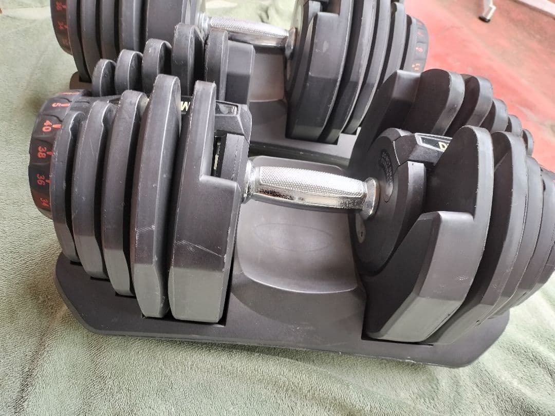DUMBBELL 可変式ダンベル 最大40kg 片側B