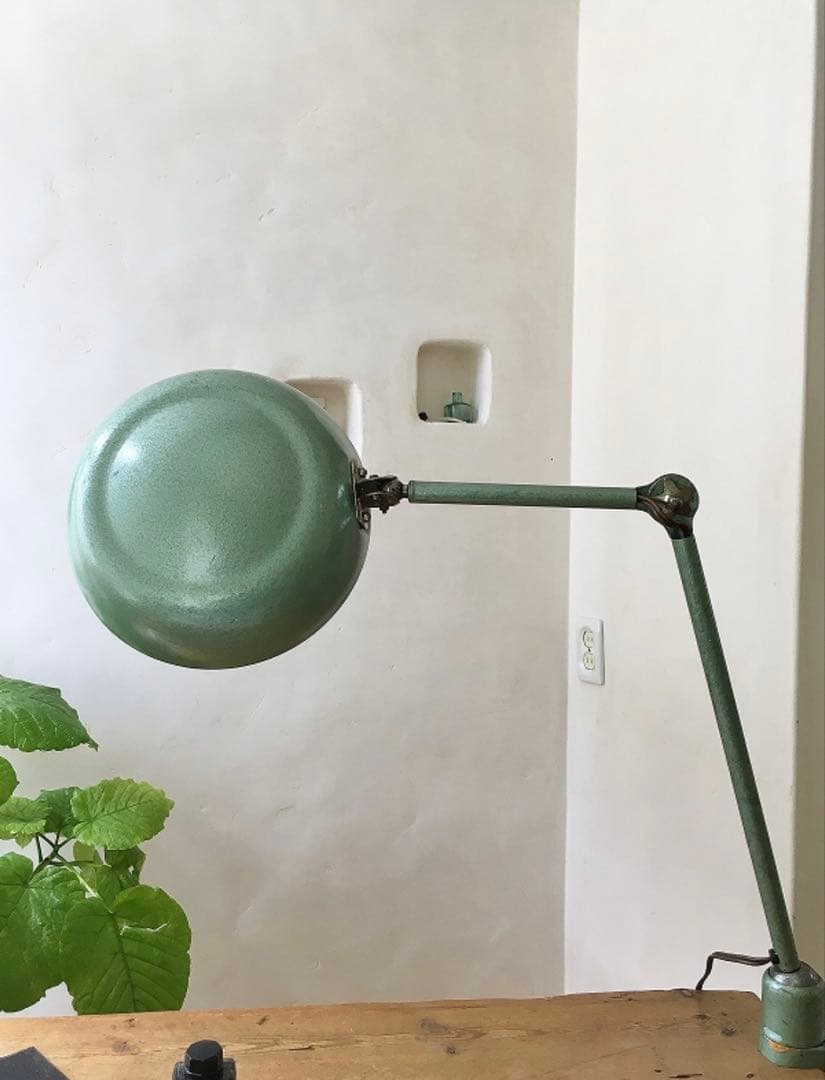 ダ*ン様 フランスデスクランプ