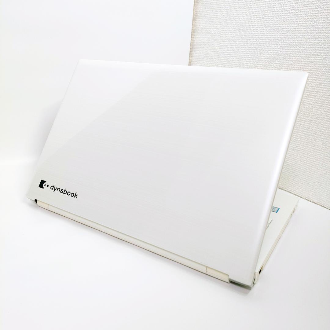 第8世代i7✨️16GB/SSD512G/オフィス/カメラ付き白ノートパソコン