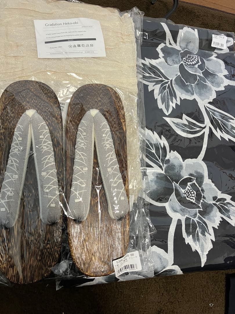 utatane】浴衣+帯+下駄セット 新品未使用品 ニコアンティーク - メルカリ