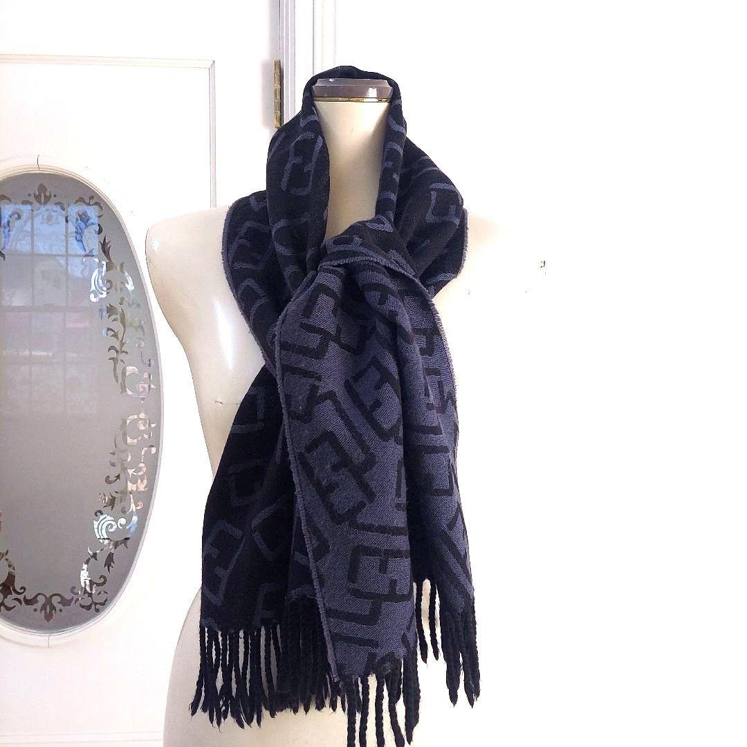 FENDI　ズッカ柄　マフラー